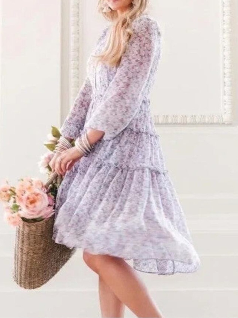 Ivy City Co. Lavender Floral Tiered Midi Dress S